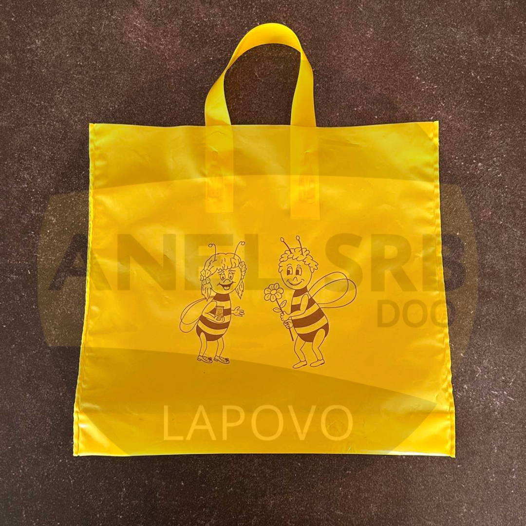 Kvalitet izrade kese je neprikosnoven, što je ključno s obzirom na to da će nositi dve tegle meda od po 1 kg. Snažan i izdržljiv materijal osigurava da med bude siguran i zaštićen tokom transporta i čuvanja.